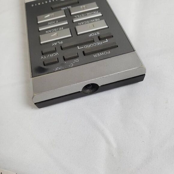 Vintage GE General Electric VCR Remote Control VSQS0269 - Made in Japan - Picture 7 of 7